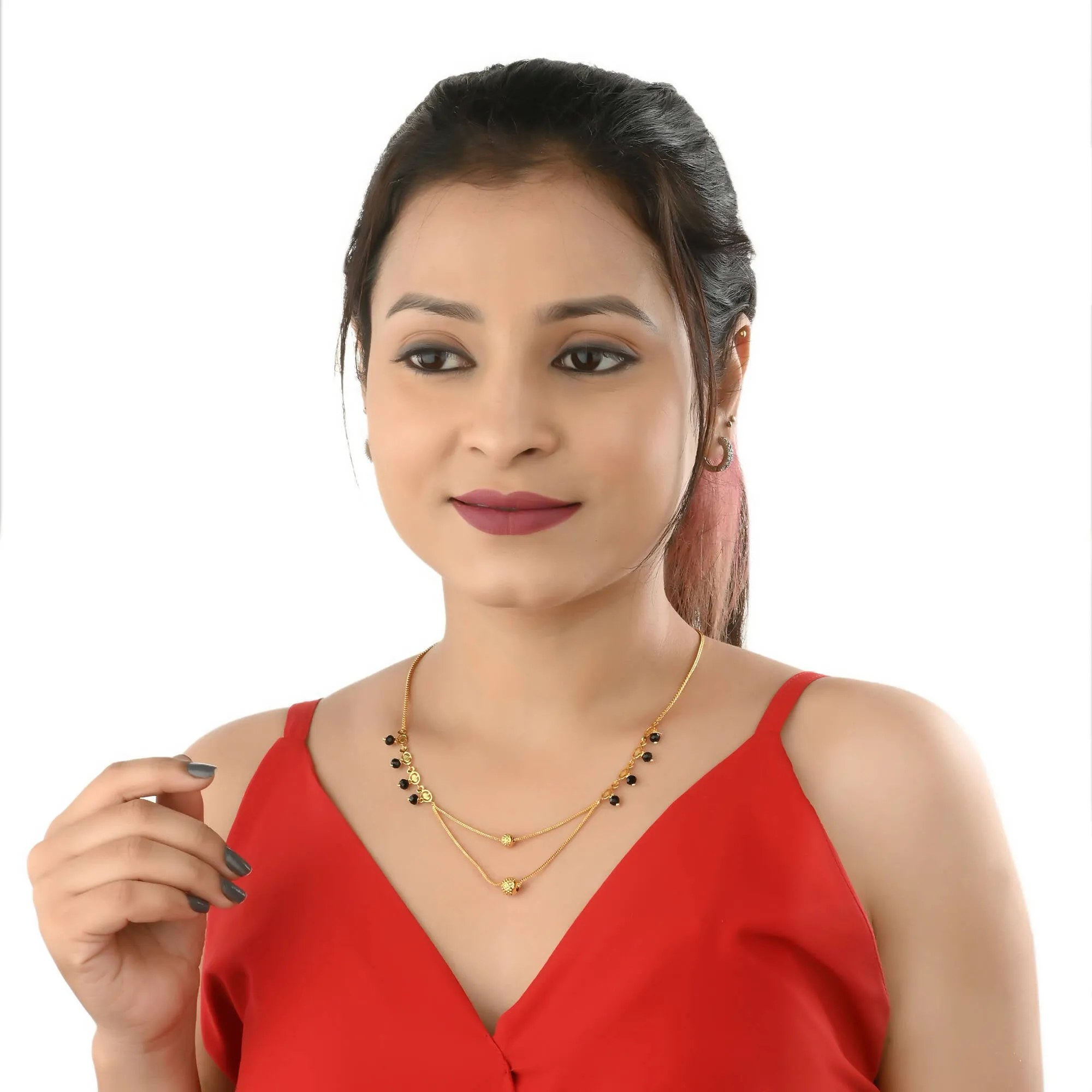 AanyaCentric Gold Plated Short Mangalsutra Set with Earrings