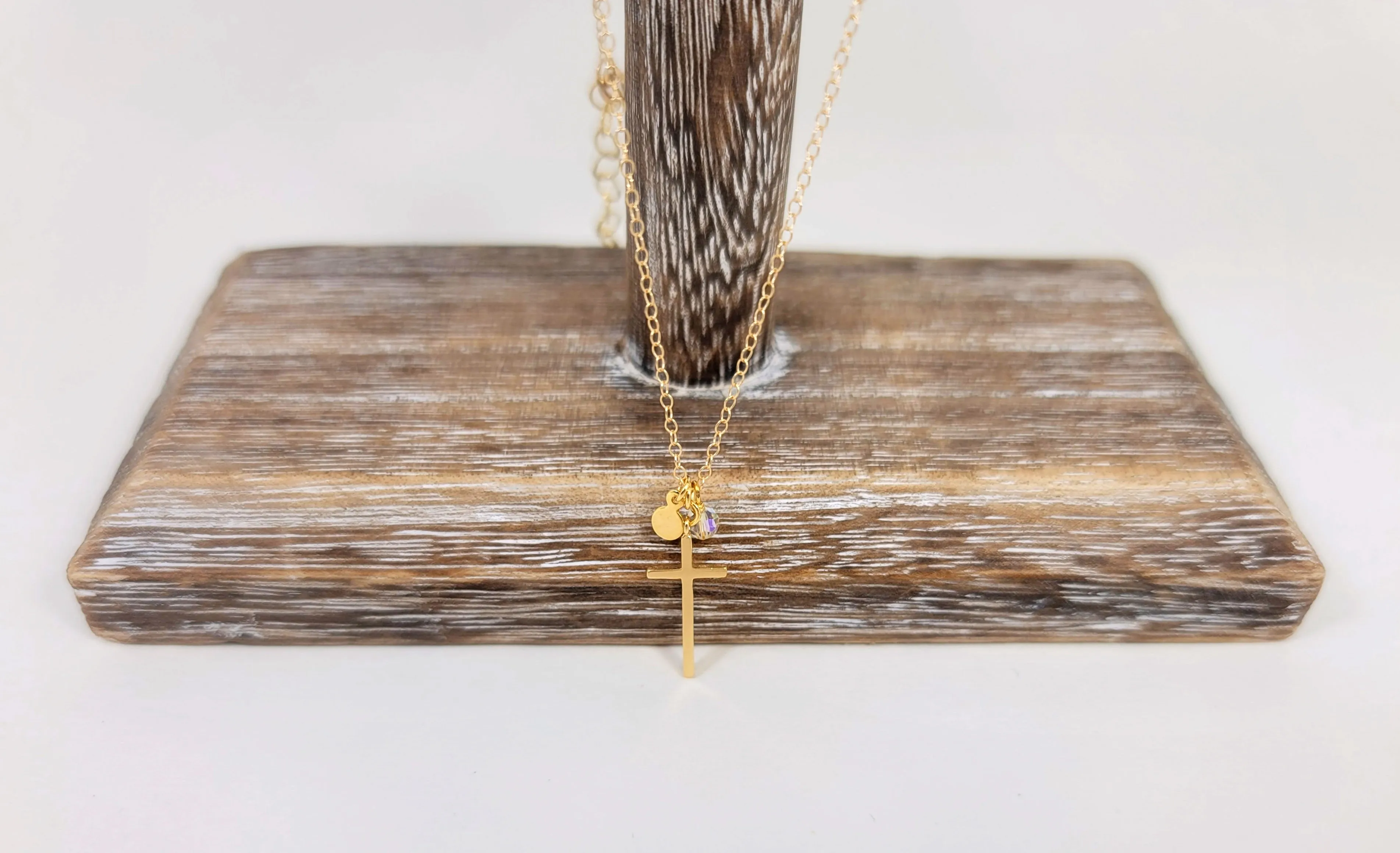 Elegant Gold Cross Necklace