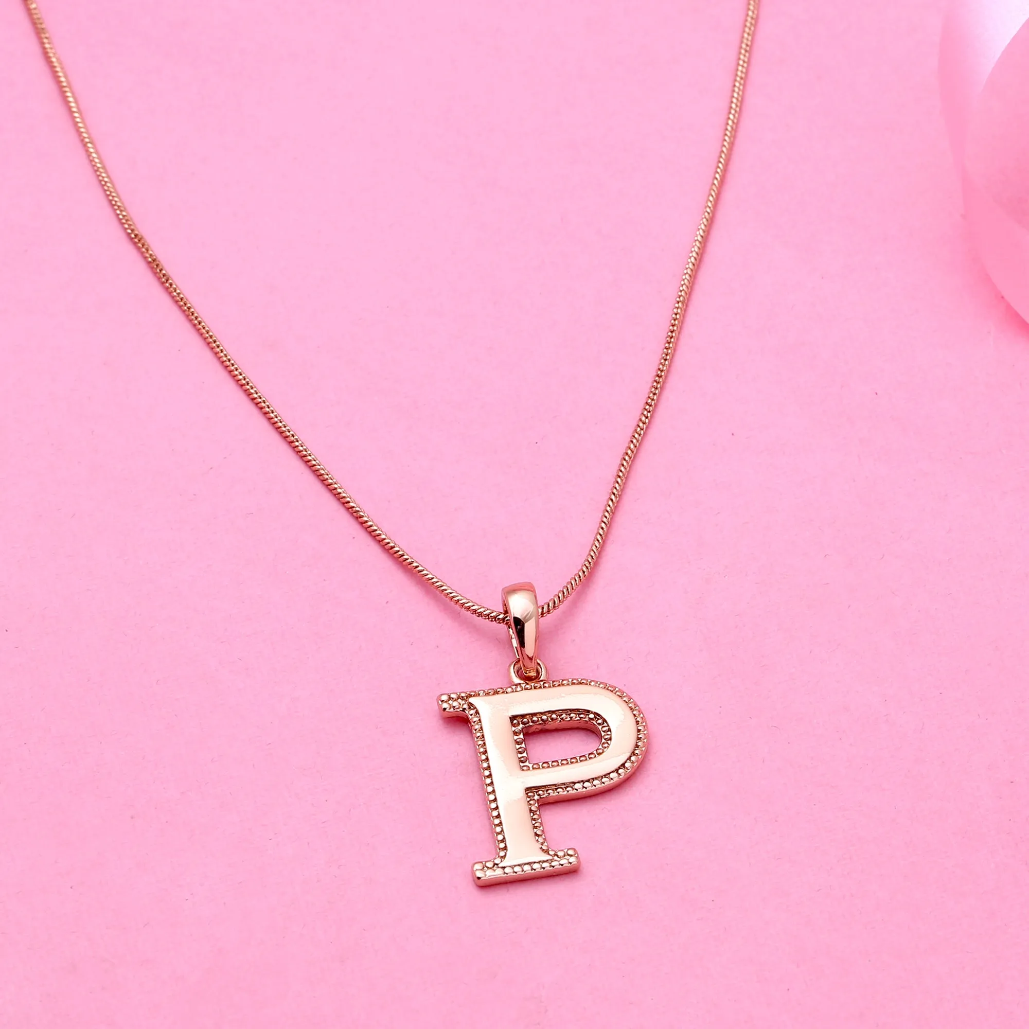 Estele - Charm "P" Rosegold plated Pendant