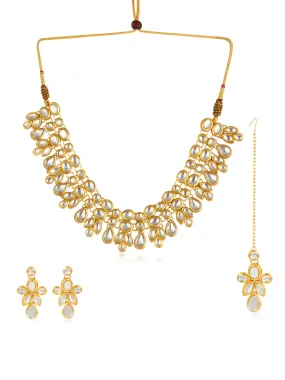 Karatcart 22K GoldPlated Kundan Necklace Set for Women