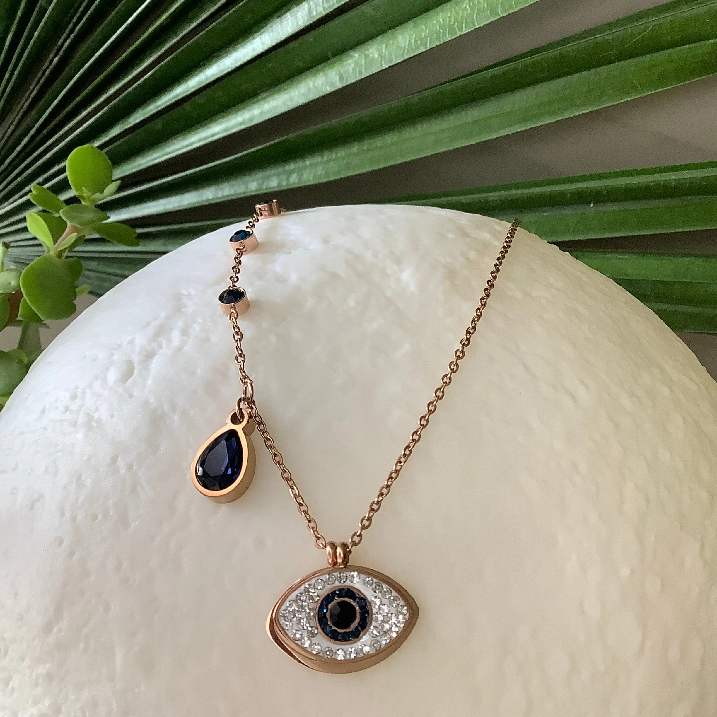 Salvanity K-POP Evil Eye Anti Tarnish Necklace